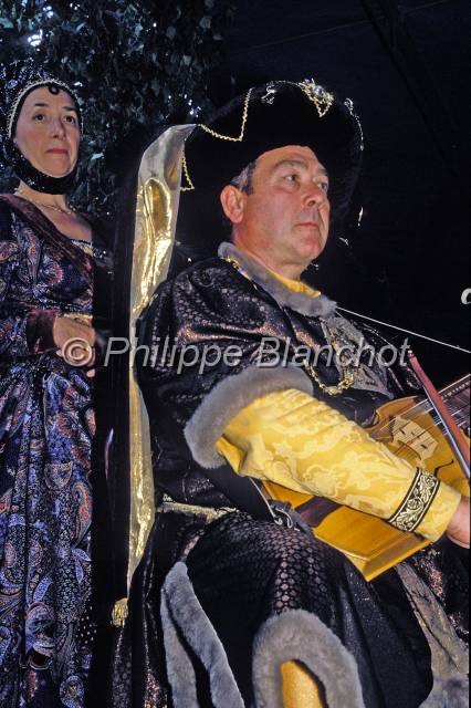 dinan fete remparts 08.JPG - Fête des Remparts, septembre 1994sur le thème « Du Guesclin »22 Dinan